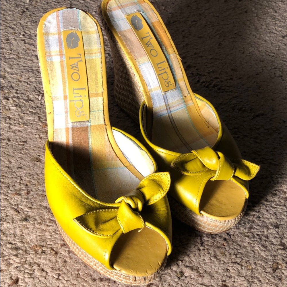 Two Lips Platform Wedges
